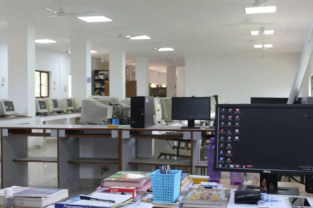 Latitude筆電：企業生產力的終極利器