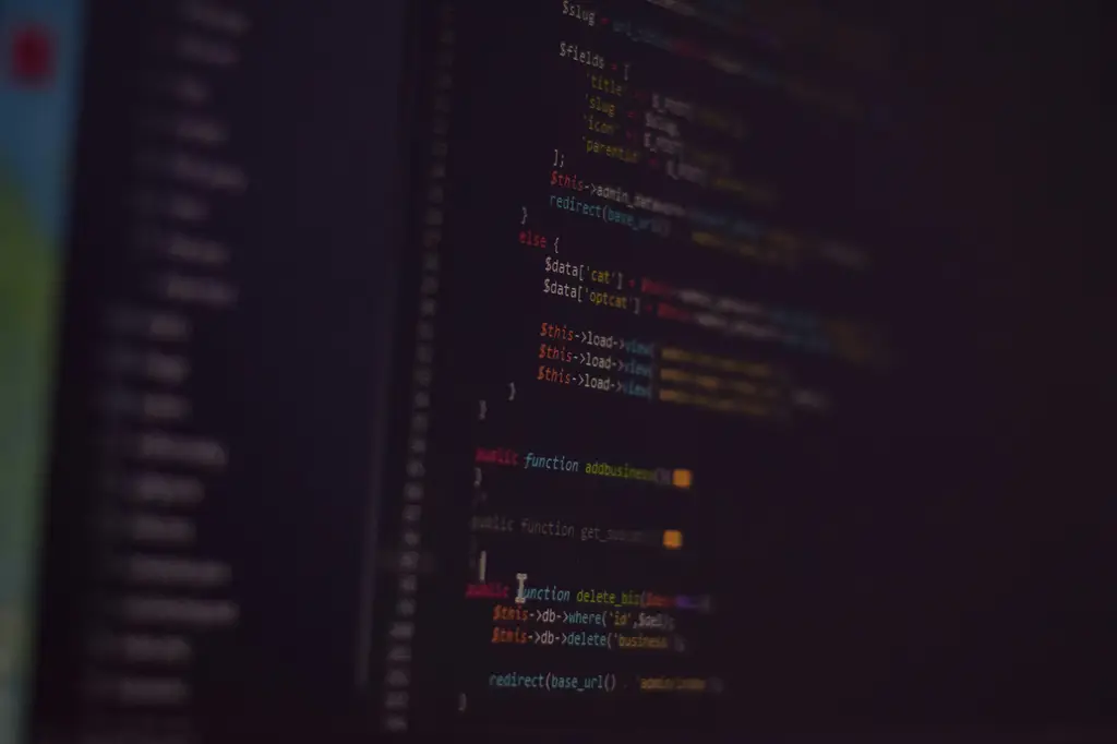 電競筆電攻略：頂尖規格、流暢遊戲，讓你稱霸戰場！